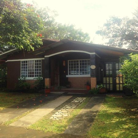 El Risco Hostel: Bed And Breakfast Alto Boquete Extérieur photo